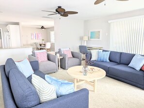 Smart TV, DVD player, books