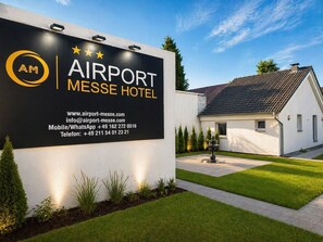 Exterior - Airport Messe Apartments (Düsseldorf)