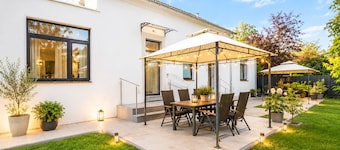 Airport Messe Apartments