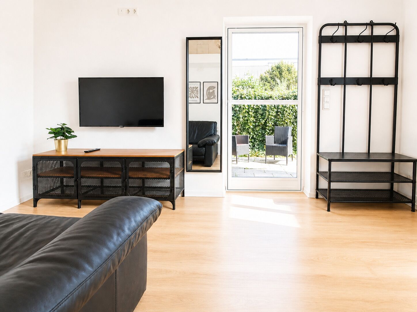 Ferienhaus, Blick auf den Innenhof | Kostenloses WLAN