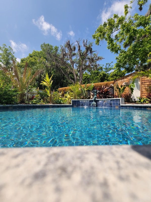 Piscine extérieure