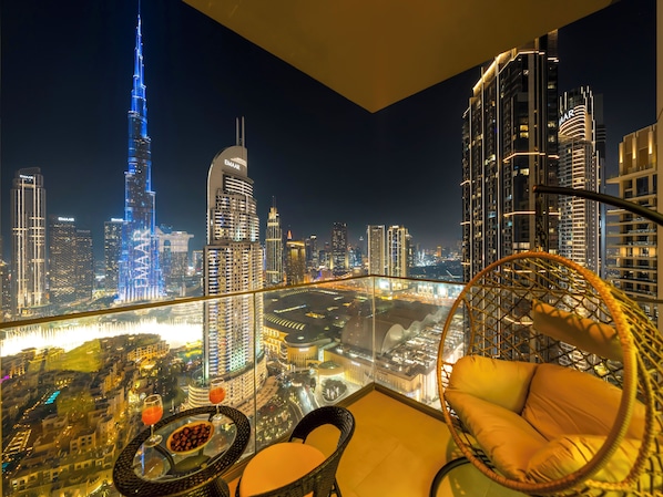 Panoramic Apartment, 4 Bedrooms, City View | Balcony view