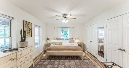 Old School Charm Sleeps 6