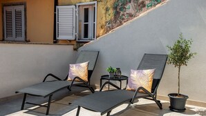 Double Room with Terrace | Teras/patio