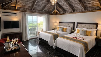 غرفة مريحة - منظر للشاطئ - مقابل البحر | ألحفة محشوة بالريش وأسرّة سليكت كومفورت وبديكورات فريدة لكل غرفة