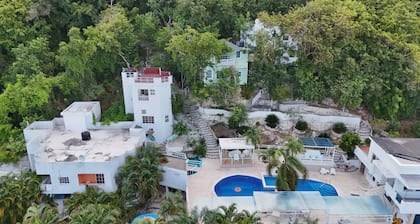 DAYMOND BLUE TROPICAL LODGE