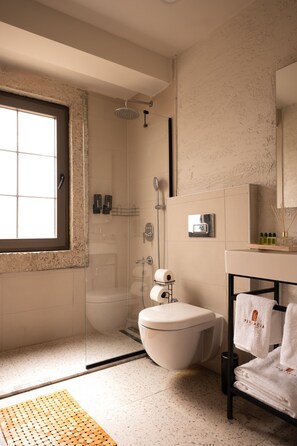 Shower, hair dryer, towels, soap - Perlacia Bozcaada (Bozcaada)