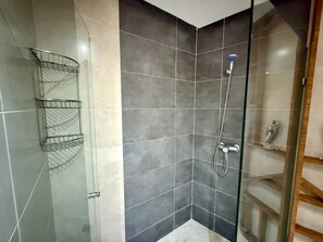 Handtücher, Toilettenpapier