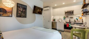 Modern Artist Loft | Canvases, Coffee & Comfort