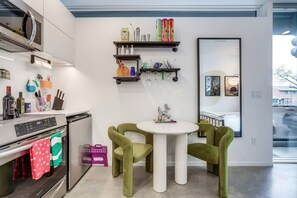 Frigorífic, microones, forn i rentaplats
