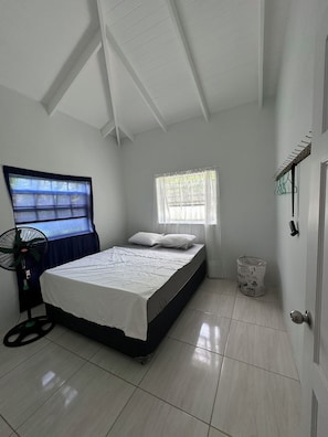 2 bedrooms, WiFi, bed sheets