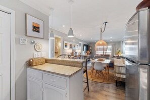 Interior - Shell Shocked - Short, Breezy Walk to the Beach (Carolina Beach)