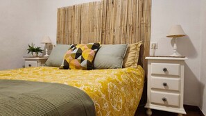 5 bedrooms, iron/ironing board, free WiFi, bed sheets