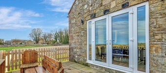 Outlook Cottage - well look at my view!