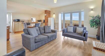 Outlook Cottage - well look at my view!