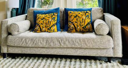 Spacious family-friendly & pet-friendly Victorian home in bustling east Belfast