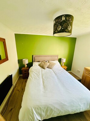 3 habitaciones, wifi gratis y ropa de cama