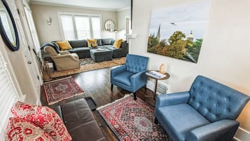 Smart-tv och eldstad