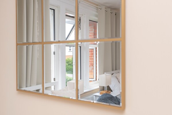 1 sovrum, internet och sängkläder