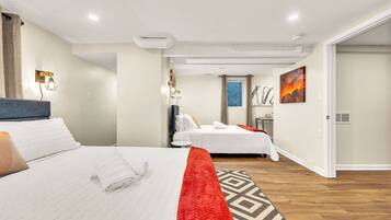 4 bedrooms, desk, iron/ironing board, travel crib