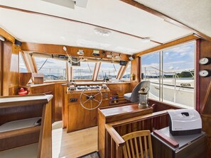 Interior - Bigenuff II Vintage Charm Meets Waterfront Adventure (Juneau)