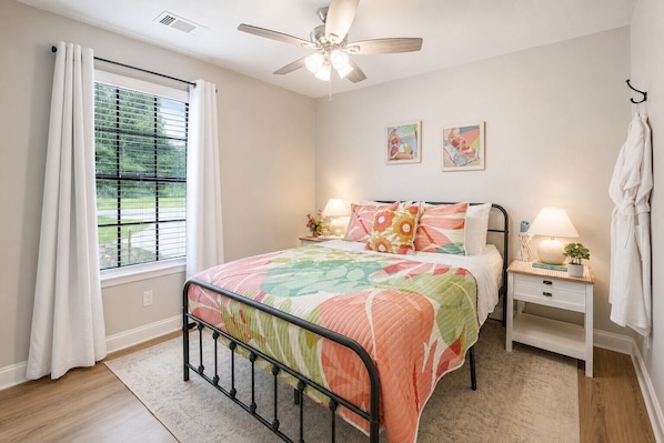 3 bedrooms, iron/ironing board, travel cot, free WiFi