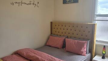 2 bedrooms
