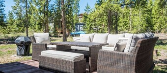Peaceful Cabin Nestled in the Pines with a Short Walk to Lake Granby