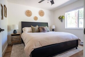 3 chambres, fer et planche à repasser, Wi-Fi, literie fournie