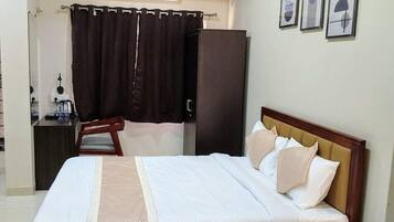 Escrivaninha, espaço de trabalho para notebook, Wi-Fi de cortesia