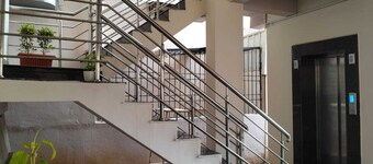 Urban Elite Apart Hotel 