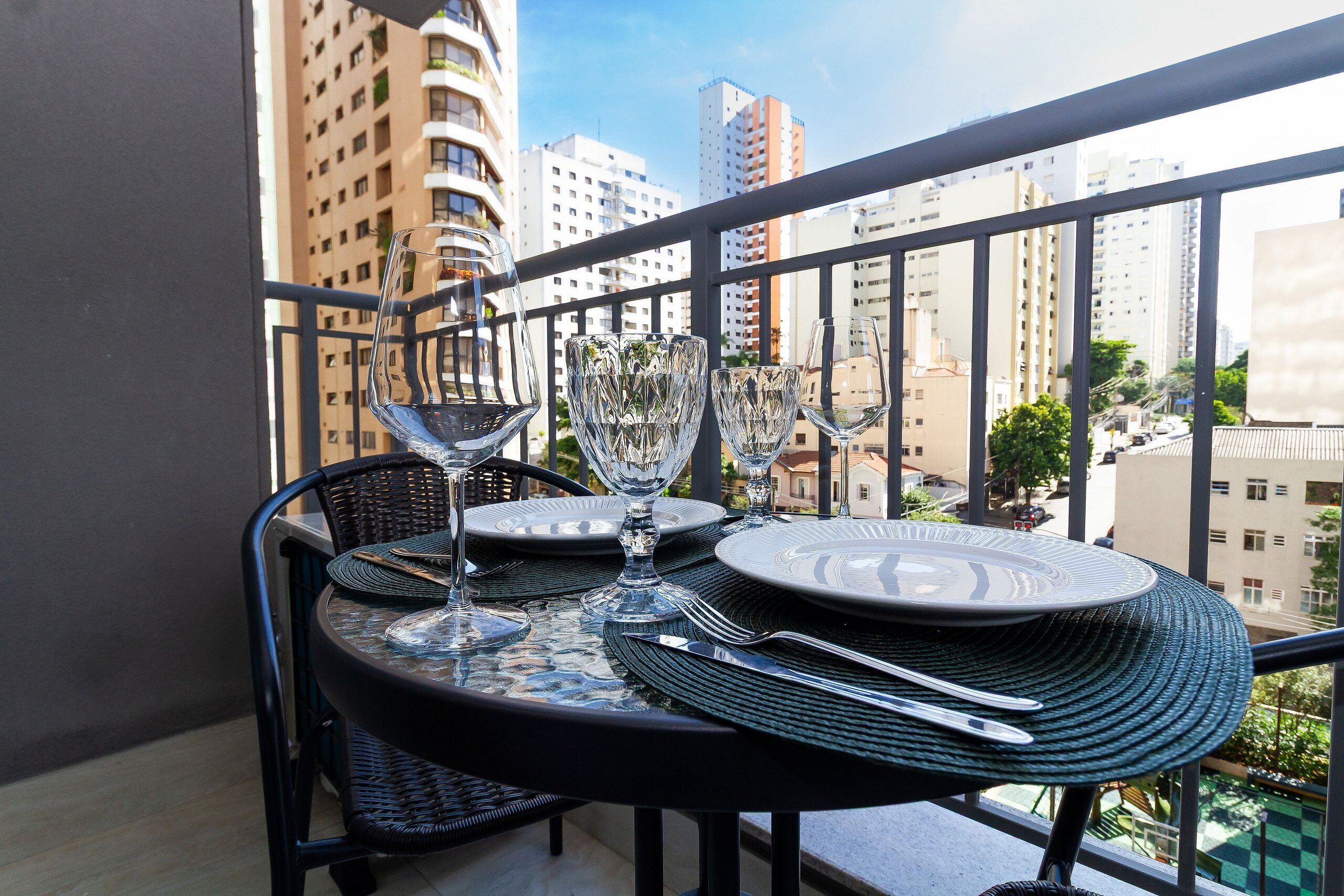 Apartamento Business | Restaurante al aire libre