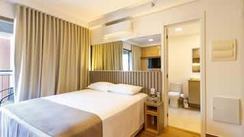 Departamento empresarial | Camas con pillow-top, tabla de planchar con plancha y wifi gratis