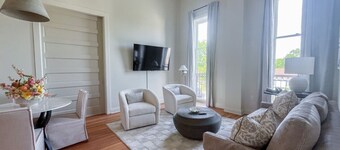 Bluff - The Flats Demopolis