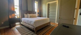 Colony -The Flats Demopolis