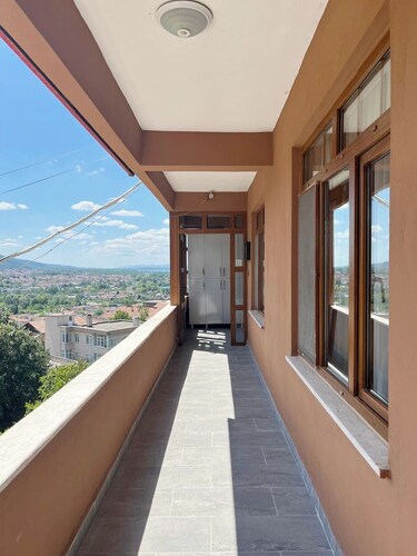 Göl ve kara manzaralı büyük gruplar ve aileler için Sapanca Albar Konaklama