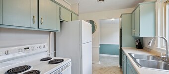 Family Friendly 4 Beds/Sleeps 6 In Peaceful Westland