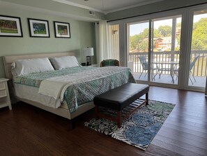 3 soveværelser, skrivebord, strygejern/strygebræt, gratis Wi-Fi