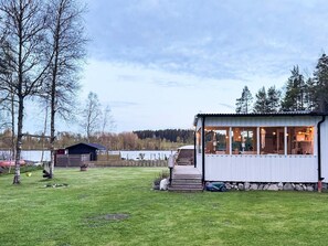 House | Water view - 7 Person Holiday Home in Hestra (Hestra)