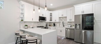 #2 The beautiful Lemon House by Joyful