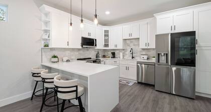 #2 The beautiful Lemon House by Joyful