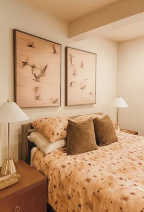 4 bedrooms, desk, iron/ironing board, free WiFi - Centerline Creek• Private River Access• Private Hiking Trails• 11 Acres (Barryville)