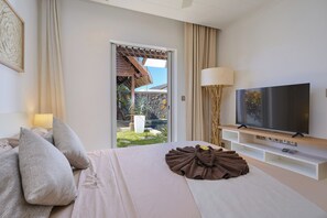 3 bedrooms, iron/ironing board, travel crib, WiFi