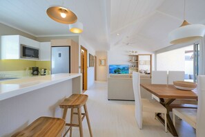 Dining - Superb Villa CADOU for 5 people in Grand Baie (Lower Vale)