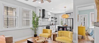 New! Luxury Coastal Cottage 2BR Retreat. Walk to beach and Boardwalk