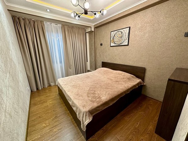 1 bedroom, iron/ironing board, WiFi