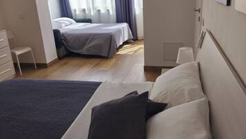 1 Schlafzimmer, Bügeleisen/Bügelbrett, Reisekinderbett, kostenloses WLAN