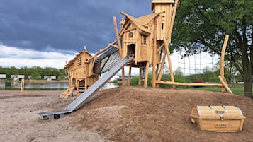 Childrenâs area