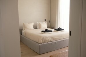 3 chambres, fer et planche à repasser, Wi-Fi gratuit, draps fournis