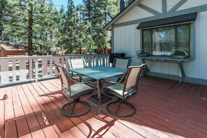 House, Patio, Mountain View | Terrace/patio - Cedar Pines (Big Bear City)